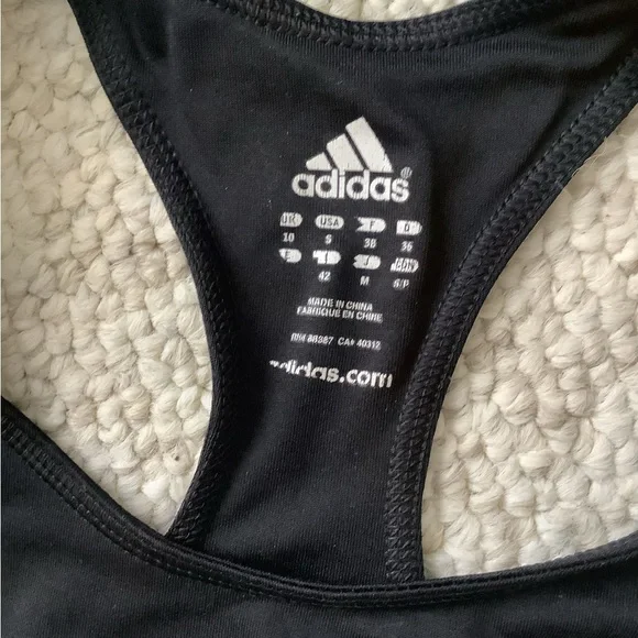 EUC Adidas Black Sports Bra Racerback Pullover S - Picture 2 of 4